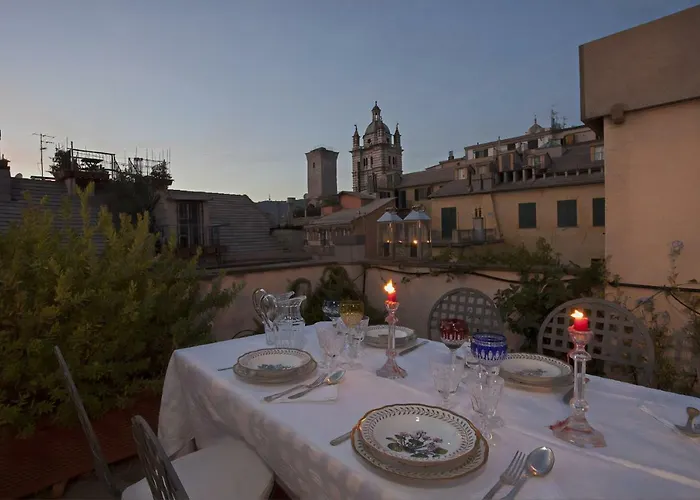 Appartamento Sui tetti del centro di Genova by Wonderful Italy