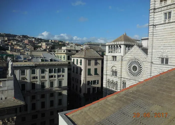 Appartamento Loft Fronte Cattedrale Genova