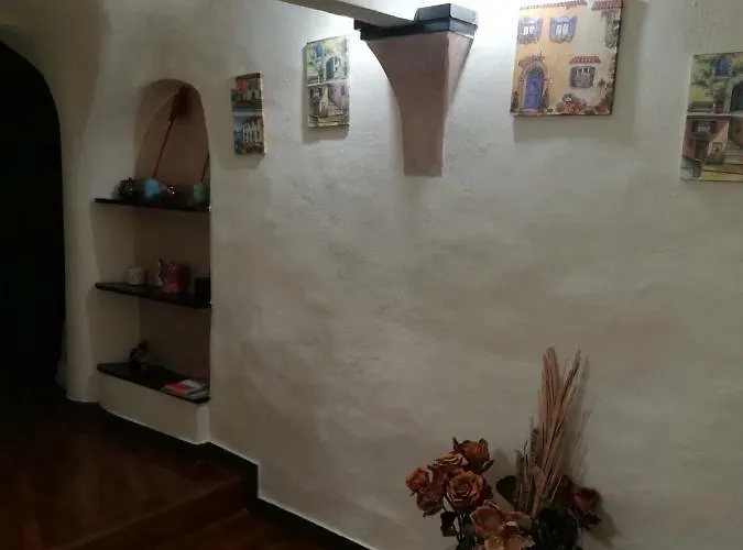 la casa accanto al Duomo Genova