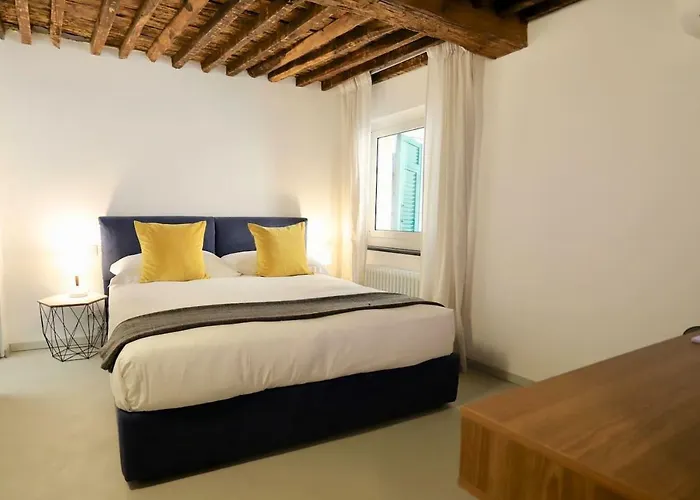San Lorenzo Small Apartment Genova